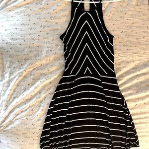 Stripes black and white casual dress